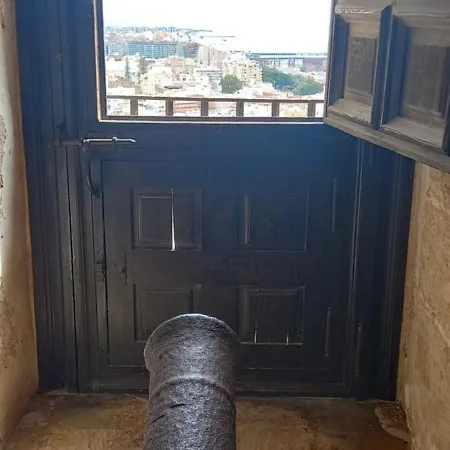 Caridad אלמריה